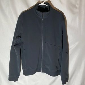 Lululemon mens jacket (sz L) charcoal gray.